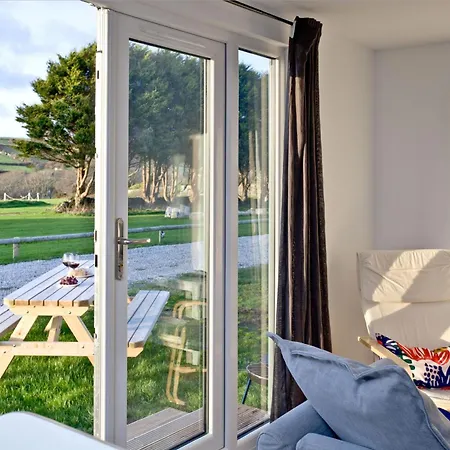 Holiday home Penrose Lodge, Helston